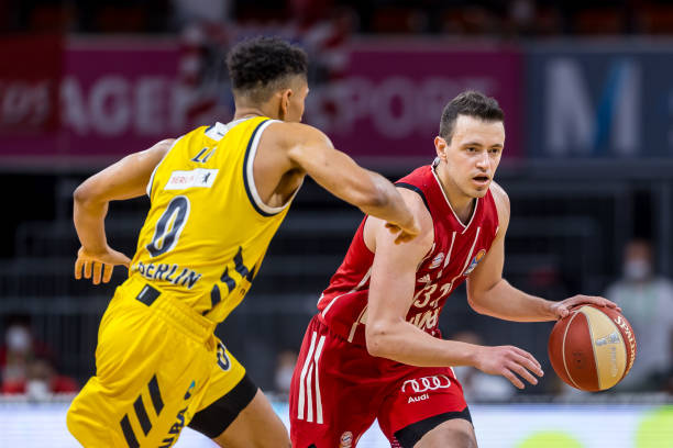 胆寒的接球 胆寒的接球