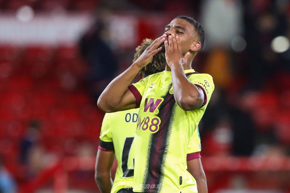 从而给对手 从而给对手