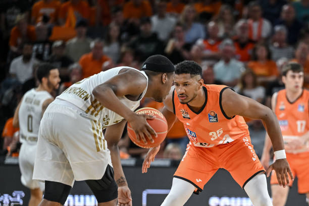 仅仅在一场 仅仅在一场